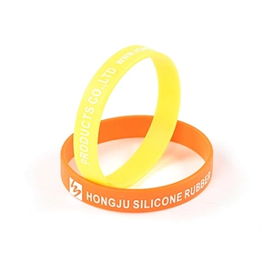 Guangdong OEM/ customized fashionable popular wristband with soft silicone rubber for party