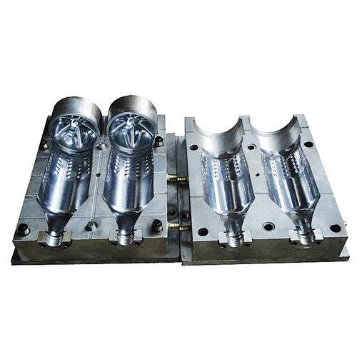 Blowing plastic molds