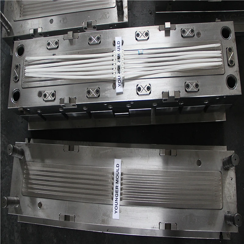 cable tie injection mould