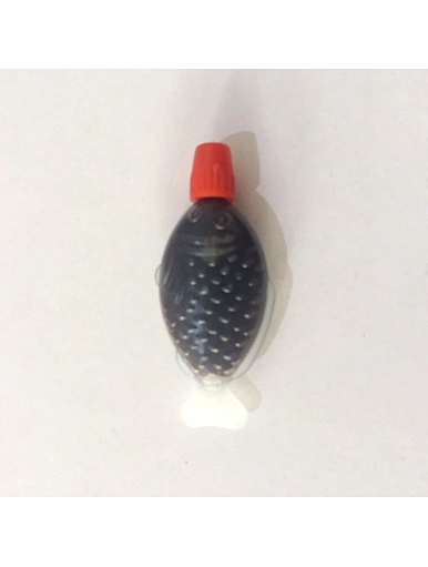 Nouveau design qualité supérieure 2.6ml forme de poisson sauce soja prix
