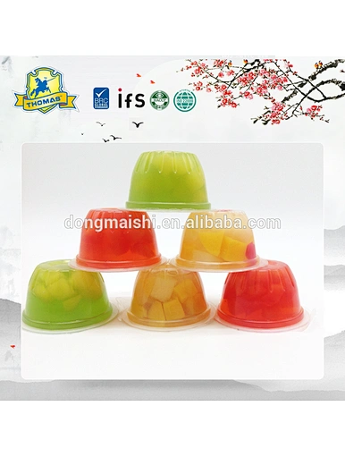 fruit cocktail in cup