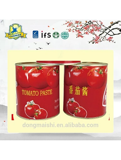 Faire une sauce de pâtes à la tomate maison avec des tomates fraîches pour les personnes âgées.