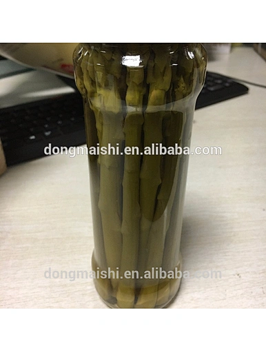 Alimentation végétale fraîche asperges en conserve