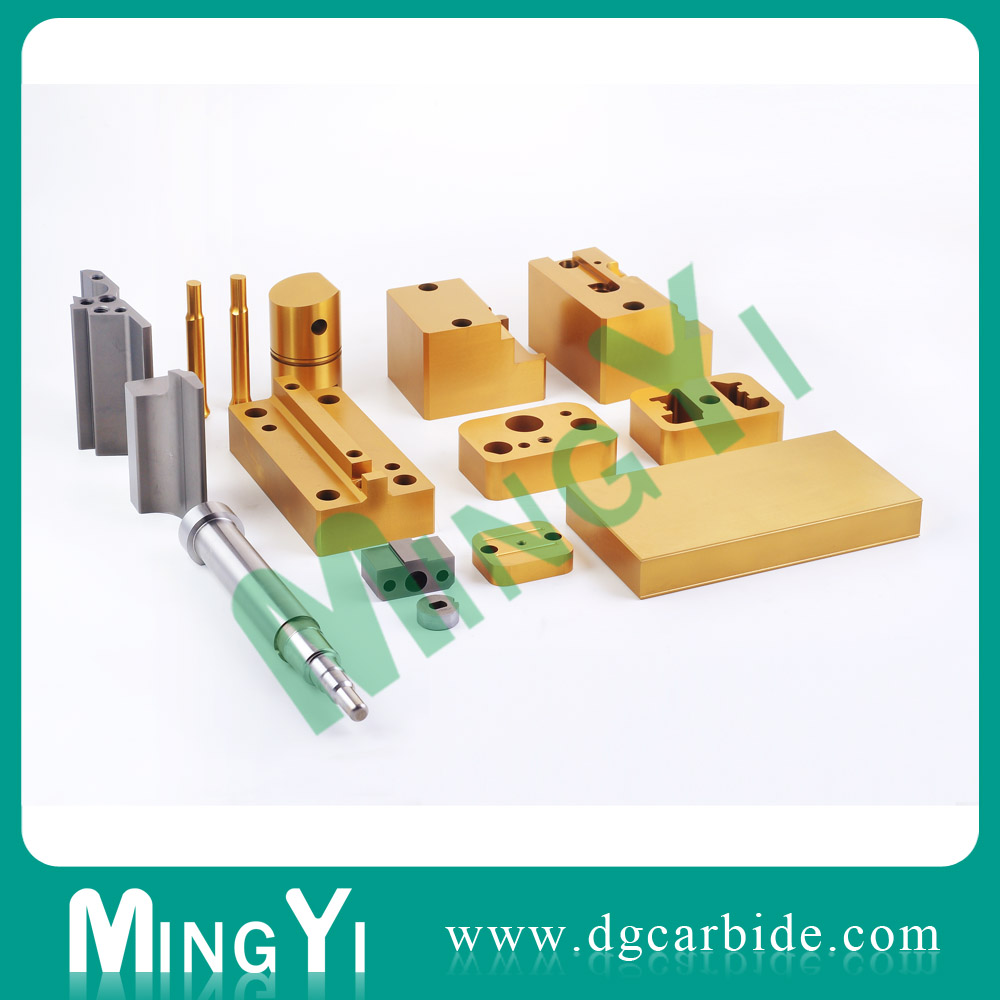 The ideal basis for precise stamping dies: We offer an extensive and systematic range of rolling and sliding guides suitable for the most diverse requirements.