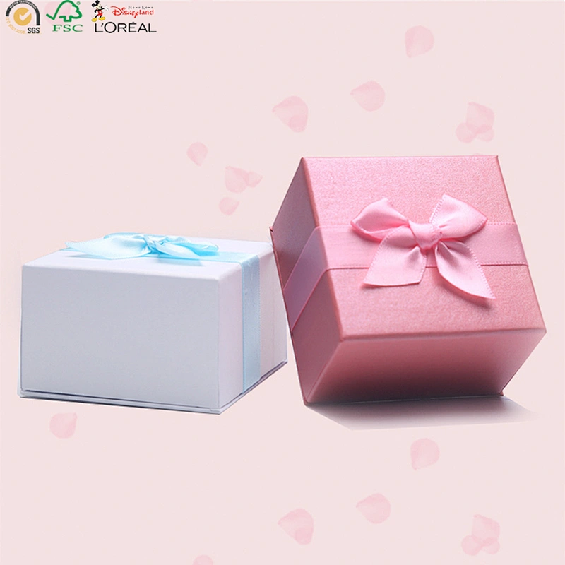 Paper gift box