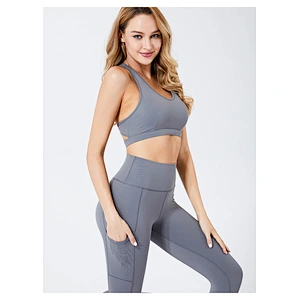 2021 newest design of women's yoga sport set with pocket