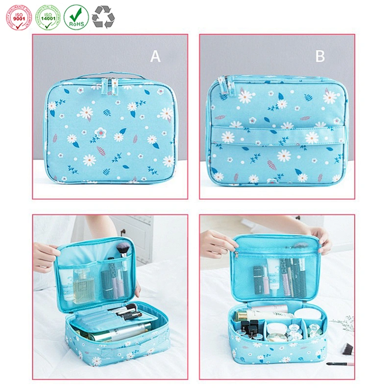 Travel cosmetic bag