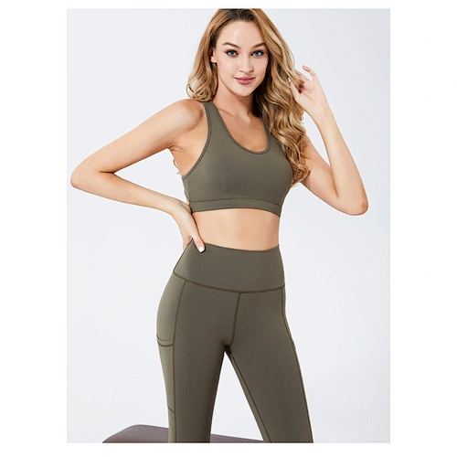 2021 newest design of women's yoga sport set with pocket