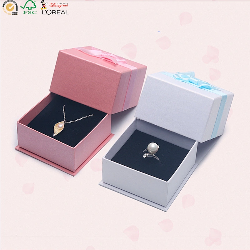 Paper gift box