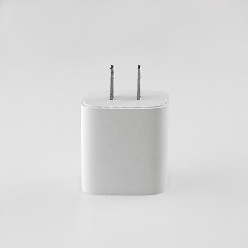 Fast Charging Power adapter 20W White Chinese standard