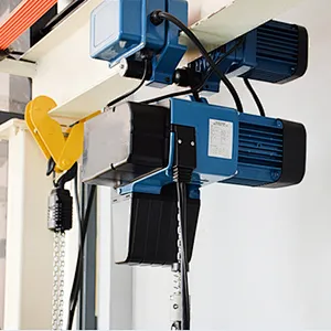 Gear mobile chain hoist