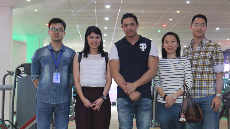 Pakistan's customers visited our BFT fitness equipment company to purchase fitness equipment