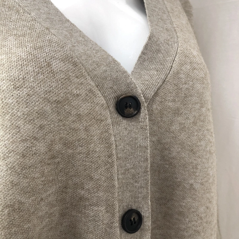 58%Viscose 32%nylon 10%polyester anti pill cardigan sweater plus size pocket knitwear from China