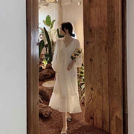 2021 spring new mid long waist French Hepburn dress