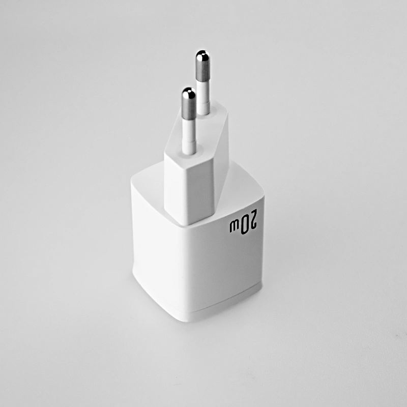 Fast Charging Power adapter 30W White   European standard