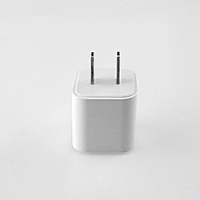 Mini Fast Charging Power adapter 20W White   American Standard