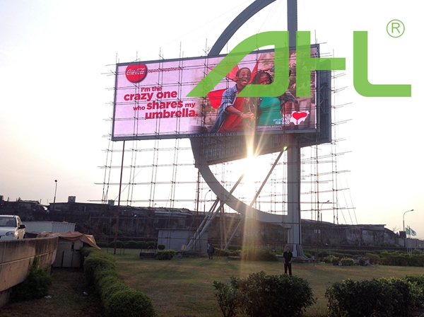 Nigeria 2000 m2, double sided LED display