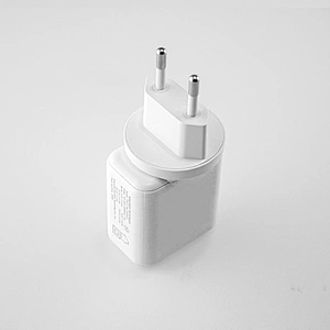 Fast Charging Power adapter 65W White  European standard