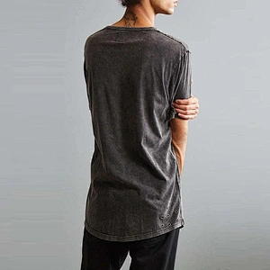 Men's short sleeves acid washed streetwear of oversized T Shirt  with metal eyelets