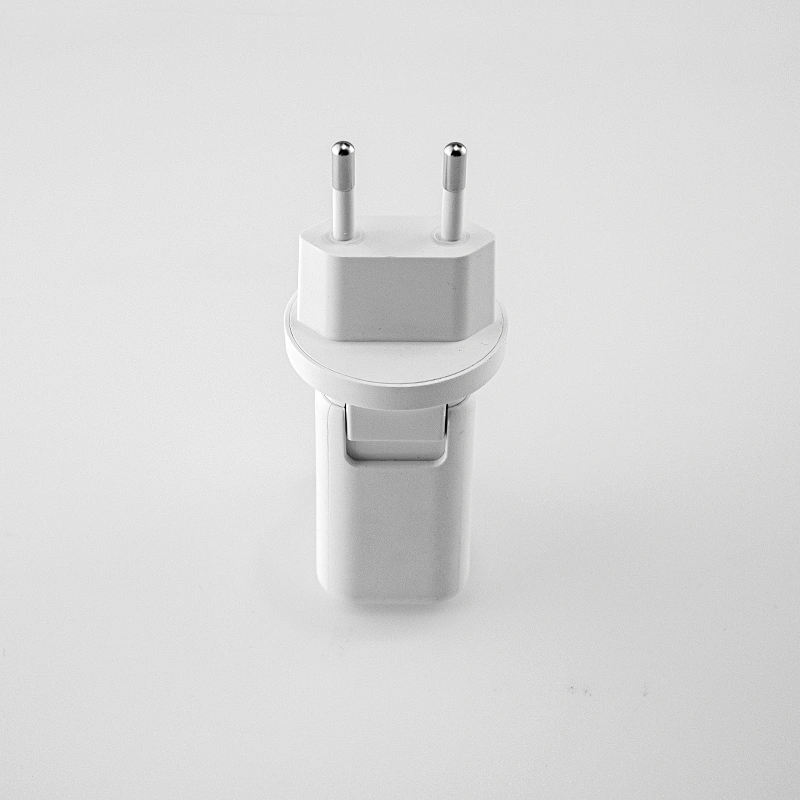 Fast Charging Power adapter 65W White  European standard