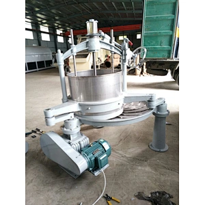 Tea leaf crushing equipment