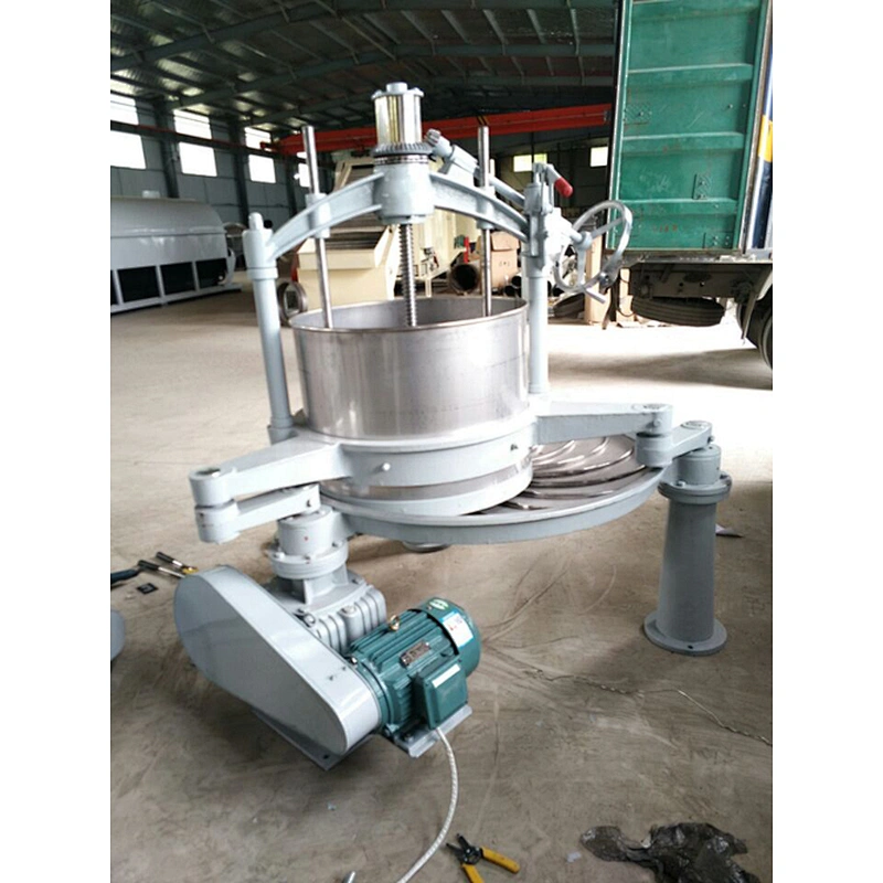Tea leaf crushing equipment