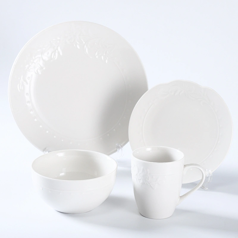 EMBOSSED DINNER SET