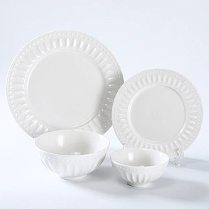 EMBOSSED DINNER SET