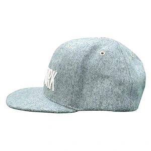 wholesale grey color snapback hat with custom logo