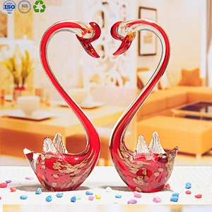 Blowing glass swan love gift