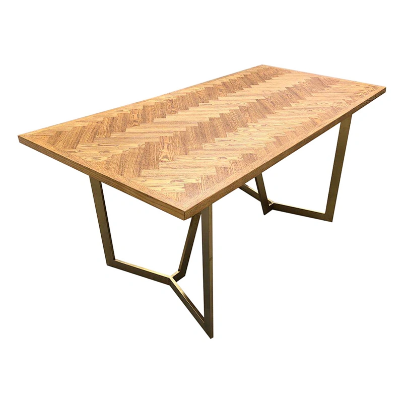 Pattarn timber dining table