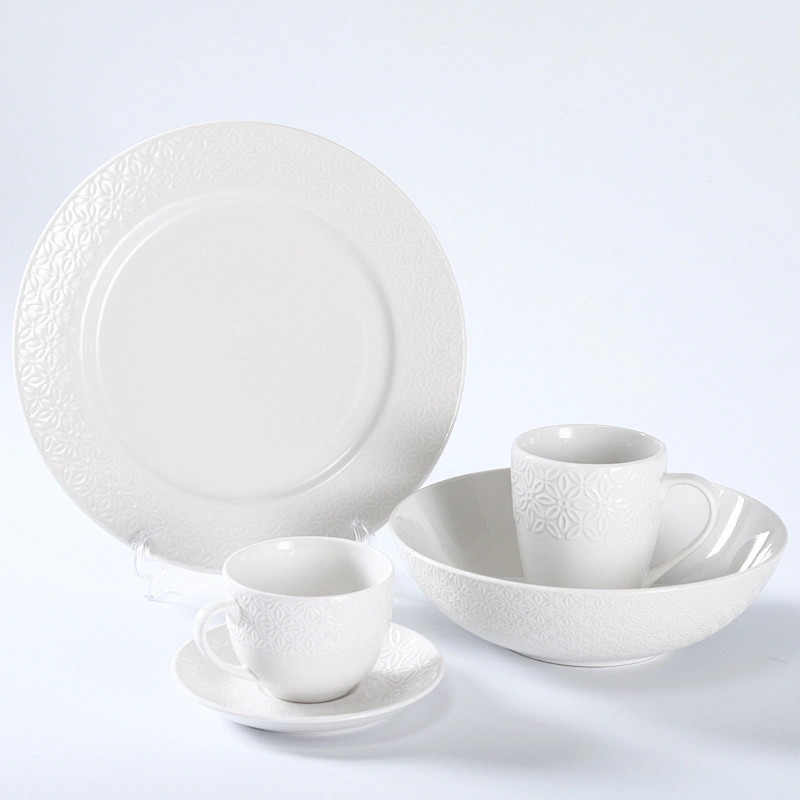 EMBOSSED DINNER SET