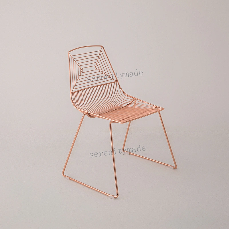 Metal wire chair