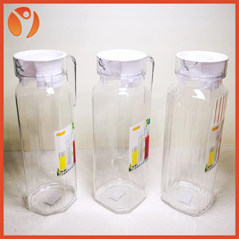 CLEAR PITCHER/WATER CARAFES