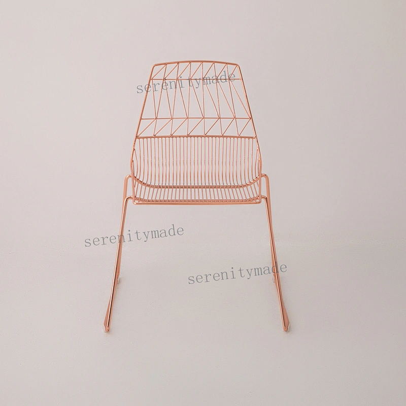 Metal wire chair