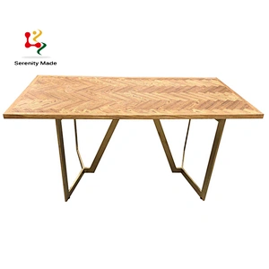 Pattarn timber dining table