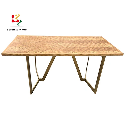 Pattarn timber dining table