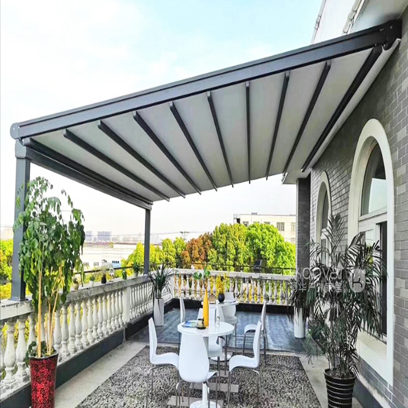 Awtomatikong natitiklop na tela ng PVC sa labas ng pergola na awning canopy