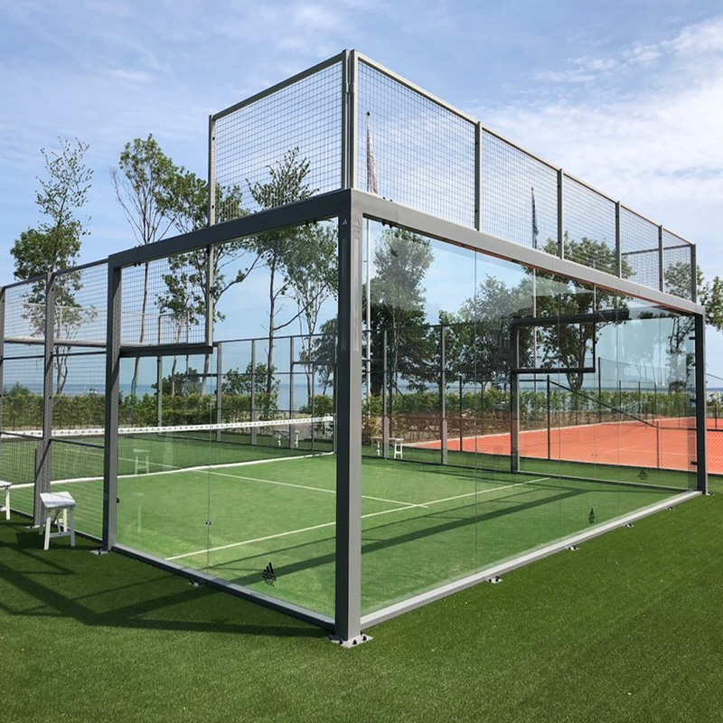 Pista de pádel de cristal templado o laminado interior y exterior a medida