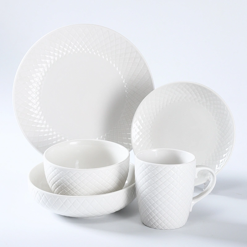 EMBOSSED DINNER SET