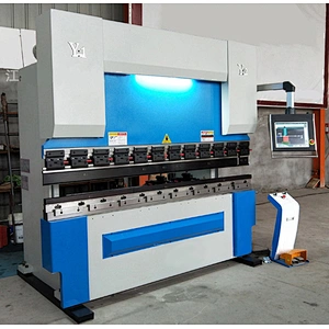 Sheet bending machine for metal