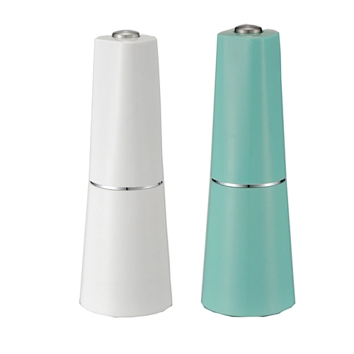 wooden electric pepper grinder