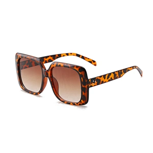 Amazon Hot Eyewear 2021 Square Fashion Oversized Leopard Women Sunglasses