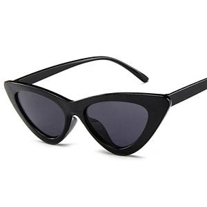 New arrivals 2021 women sunglasses 16 colors wholesale small fashion female triangle sunglasses custom logo