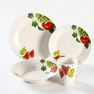 PORCELAINWARE DINNER SETS