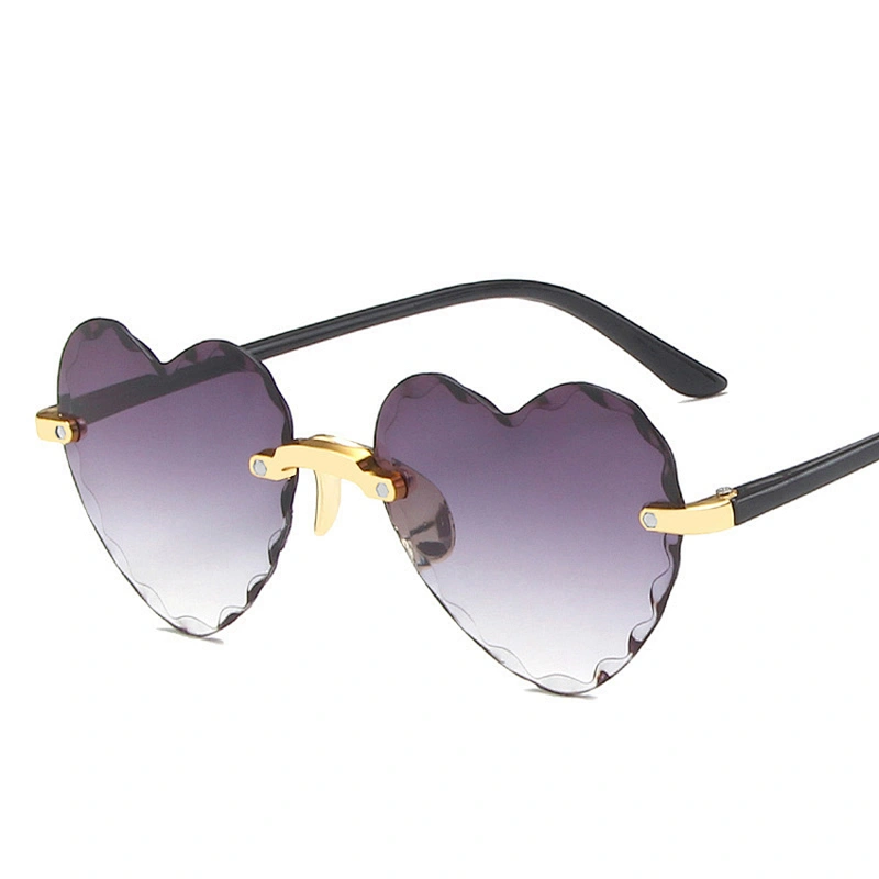 2021 Inventory Metal Love Gradient Shades Rimless Heart Glasses Shaped Sunglasses Women