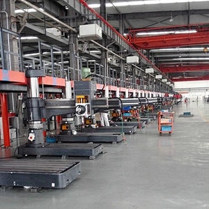 Radial drilling machine