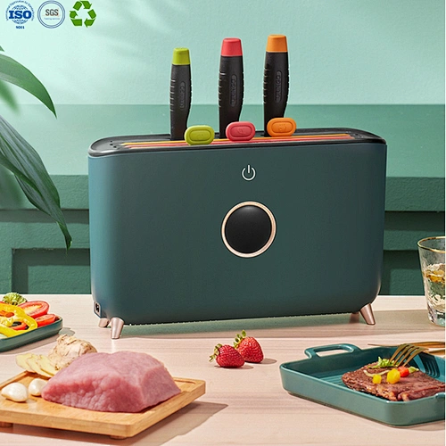 UV light sterilizer cutting board