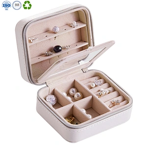 Jewellery pendant boxes