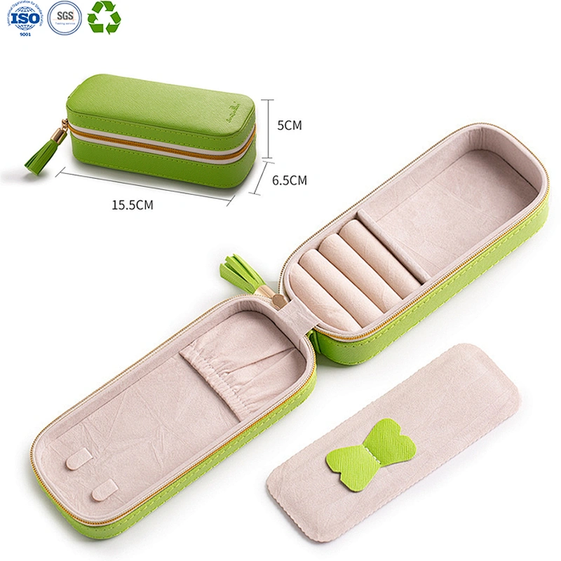 Travel jewelry case
